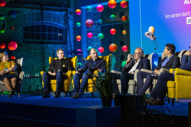 Fizikas festivāls 2023_Latvenergo_diskusija.