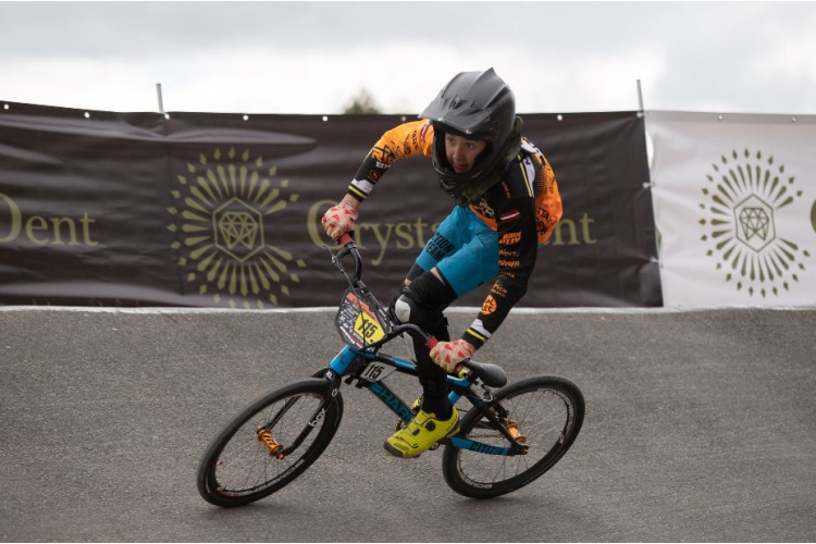 Madonas pilsētas svētkus izdaiļos “Crystal Dent” BMX čempionāta posms