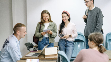 93 Latvijas skolas īstenos idejas pašpārvalžu attīstībai iniciatīvā “Kontakts”