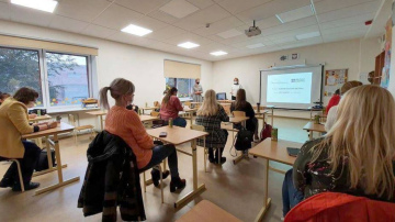 Mēness aptieka: skolēni, kuri apmeklēs tikai skolu – mazākumā