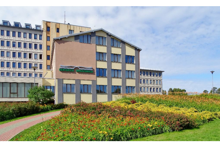Ventspils Augstskolā norisinās papilduzņemšana studijām