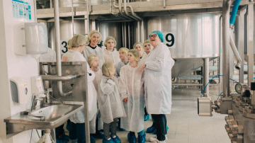 “Food Union” aicina skolēnus ekskursijās un atklāj “Piena klasi”