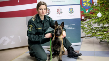 Valsts robežsardzes koledža Austrijā iegādājās kucēnu