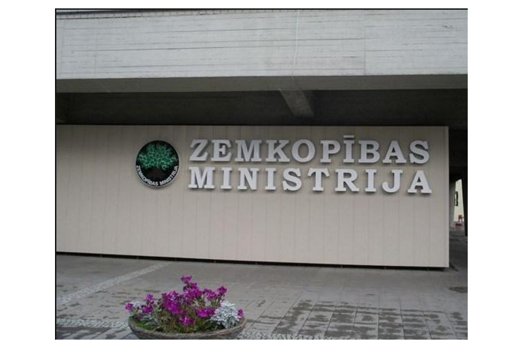 “Dzīva planēta sākas dzīvā augsnē” – Latvijas lauksaimniecības augsnes izpētes konference tiešsaistē 19. janvārī