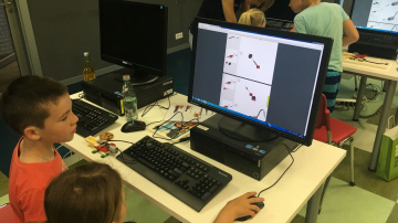Pieaug audzēkņu skaits dabaszinātņu, matemātikas un IT profesionālās izglītības programmās