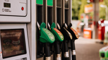 Circle K: Irānas uzbrukums Izraēlai cēlis naftas cenu; globālais patēriņš samazinās