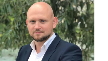 Darba tirgū mūs aizstās nevis mākslīgais intelekts, bet citi cilvēki, kuri prot to pielietot