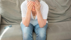 Dziļā smadzeņu stimulācija ir iespēja Parkinsona pacientiem atgūt kustības un neatkarību