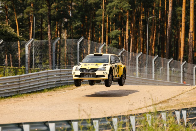 Mārtiņš Sesks ar rallija auto viesosies Tet