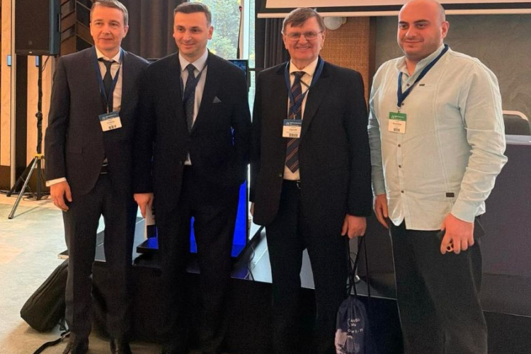 Rīgā zināšanas papildinās jaunie neiroķirurgi no visas Eiropas un ASV